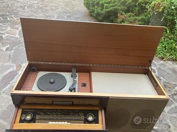 Minerva radio/stereo mod. Trieste 627/1