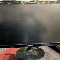 TV Samsung LT24C300EW/EN 24 Pollici 1920×1080 Full