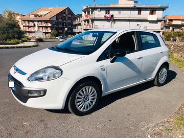 Fiat Punto Evo 1.3MLJT NEOPATENTATI CHIAMA 2010