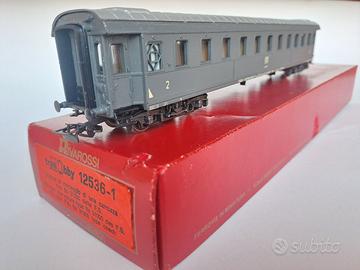 Carrozza 2 classe FS, Rivarossi 1/8]