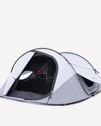 Tenda quechua 3 posti MAI usata