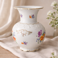 Vaso in porcellana di Baviera decorato a mano