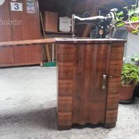 Macchina da cucire singer con mobile anni 40
