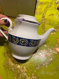 Teiera Rocco barocco in porcellana