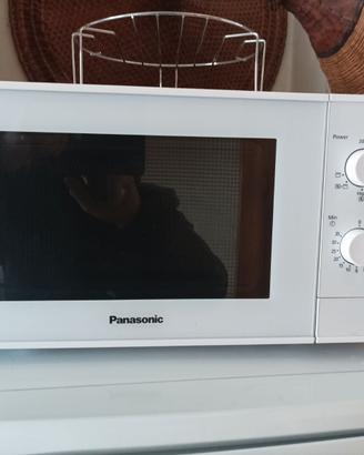 Forno microonde Panasonic