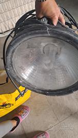 farò da illuminazione con elettricità e presa a co