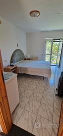 Casa indipendente 50 mq 2 Livelli Trattabile