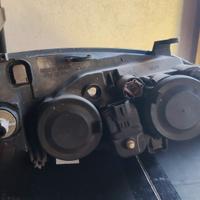 Faro anteriore SX Nissan Primera p11 restyling 