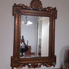 specchio per camera da letto in legno pregiato