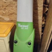 trituratore da giardino Viking  elettrico 