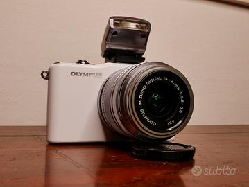 Olympus Pen E-PM1 + Olympus 14-42