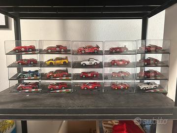Lotto 36 modelli 1/43 ferrari