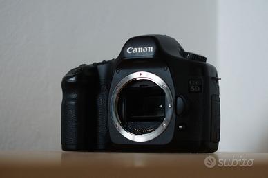 Canon 5Dc : 3 batterie, temporizzatore e scheda m.