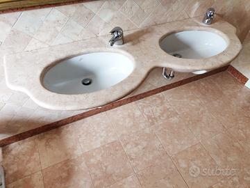 Mobile bagno in marmo due lavabi
