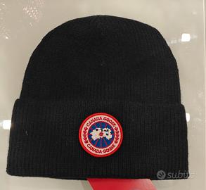 cappello canada goose