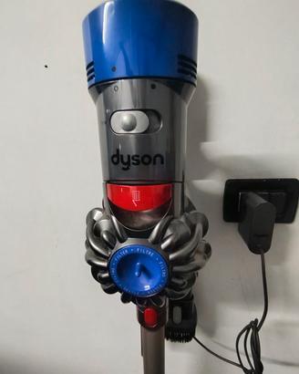 Aspirapolvere Dyson V8