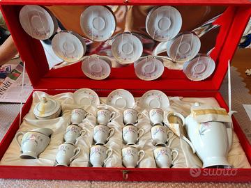 servizio da the in porcellana Johann Seltmann Vohe