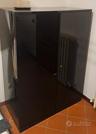 armadio guardaroba verniciato nero lucido
