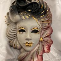Maschera veneziana in ceramica