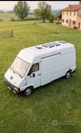 Renault Master 2.5TD Camperizzato 