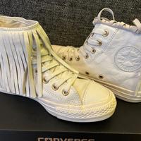 All Star Converse con frange