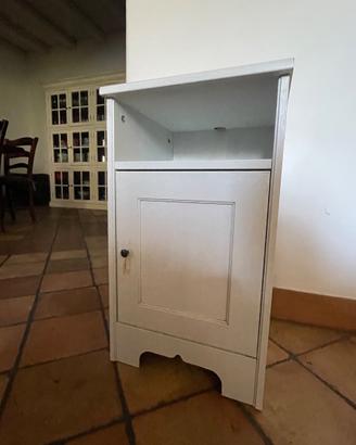 Comodino Ikea bianco
