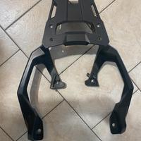 Portapacchi Originale Honda X-ADV 750 tenuto bene