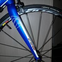 Bici da corsa FRW in carbonio