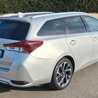 Toyota Auris TS 1.8 Hybrid 2015 204.500Km