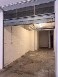 Box 17 mq - finocchio centralissimo