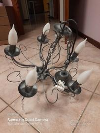 lampadario a sospensione in ferro leggero