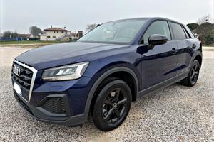 Audi Q2 35 TDI quattro S tronic Identity Black