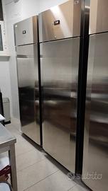 Armadio Freezer verticale 313 litri come nuovo