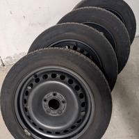 4 cerchi auto in ferro