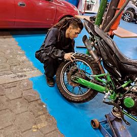 Meccanico automobilistico