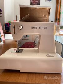 Mini macchina da cucito