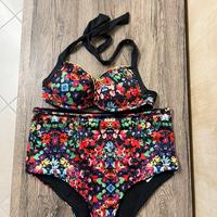 2 paia di bikini
