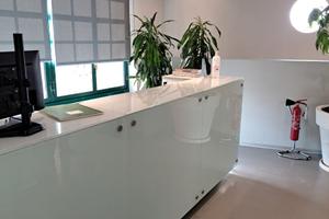 Bancone riception molto bello