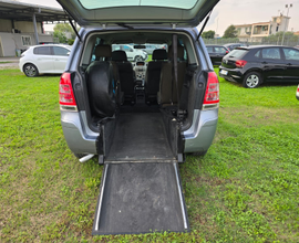 Auto per disabili con Rampa