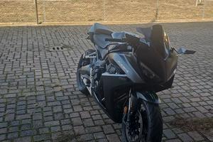 Honda cbr650r 2025 a2