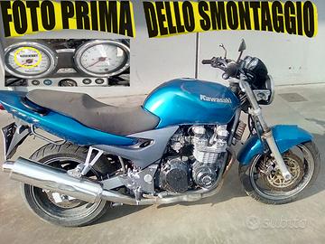 KAWASAKI ZR-7 750 ANNO 2002 SERIE 2001-2004