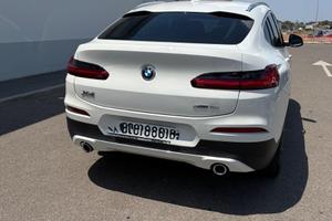 Bmwx4