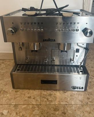 Macchina caffè professionale Lavazza Blue LB 4200