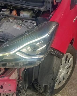 Fanale led anteriore destro Toyota yaris hibrid  