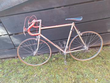 bicicletta Olympia da corsa