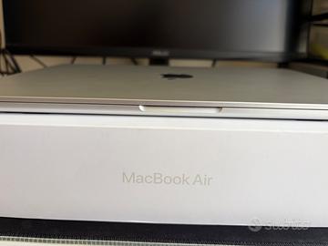 MacBook Air 15” M2 2023 8gb