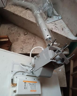 Antenna satellitare per camper mai usata