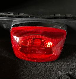 Fanale stop (luce led) Vespa LX ricambio originale