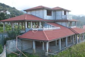 Nuova villa indipendente con terreno VC/81