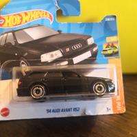Hot wheels audi avant rs2 1994 1/64